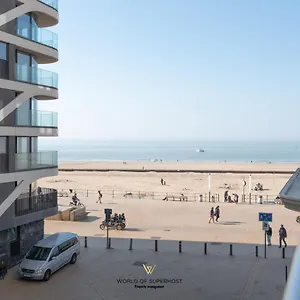 Sea Side Next To The Centre , Ostende Belgique