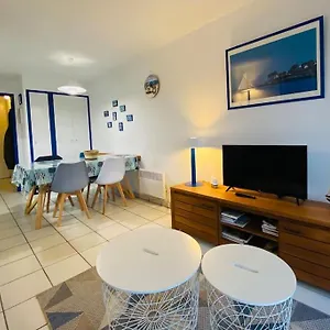 Proximite Immediate Et Port De Plaisance , Arzon France